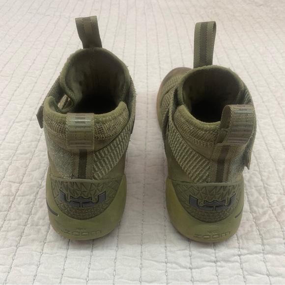 Nike Lebron Soldier 11 Basketball Shoes Camo - Picture 4 of 11
